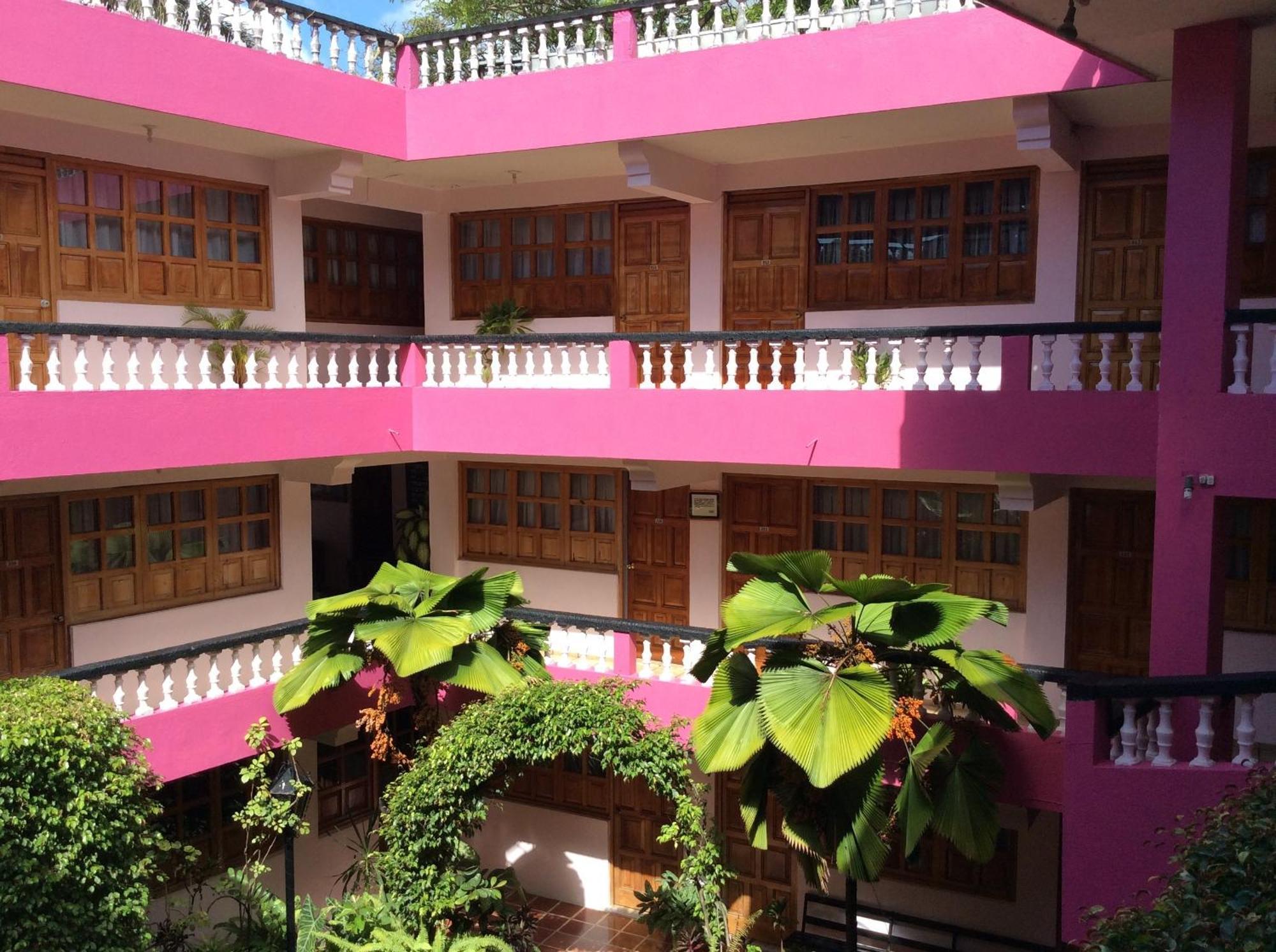 Hotel Michelle San Andrés Tuxtla Buitenkant foto